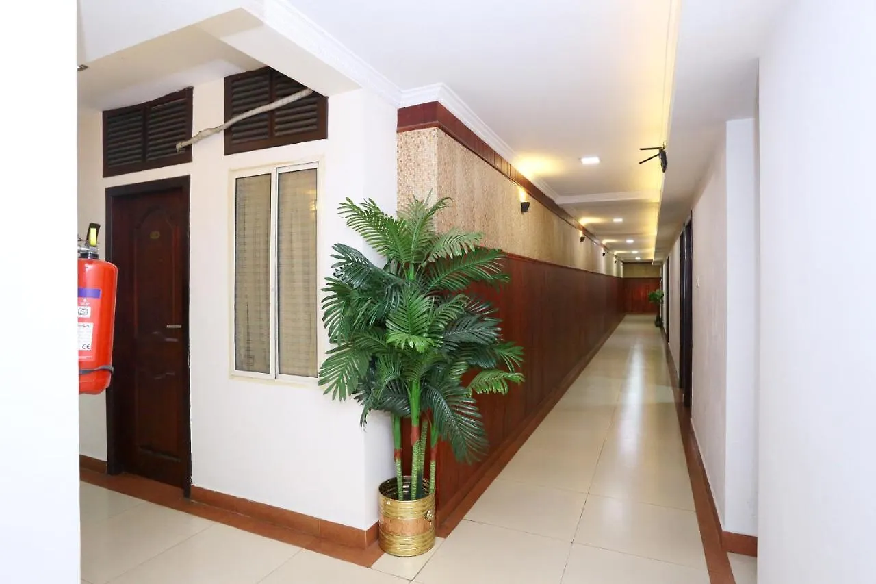 Oyo 8331 Kodavath Residency Alwaye India